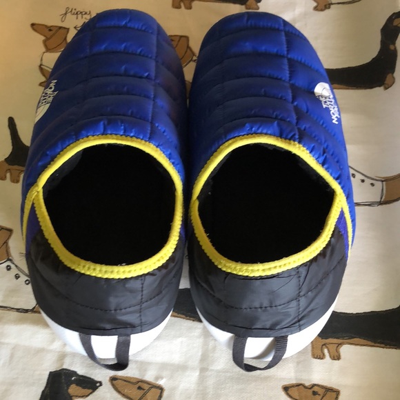 North Face Traction Indoor outdoor slippers, Size 13 Black Blue/TNF White NWOT main image 7